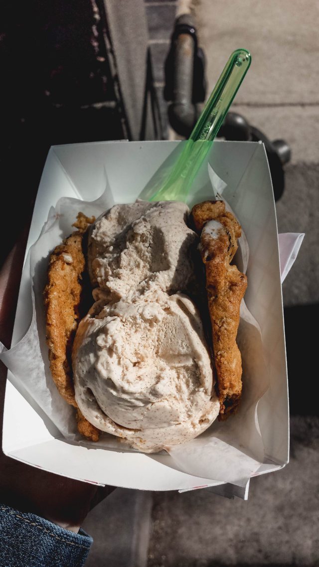 Ice cream sandwich in a serving tray with cinnamon ice cream and everything cookies from Bang Bang Ice Cream Toronto