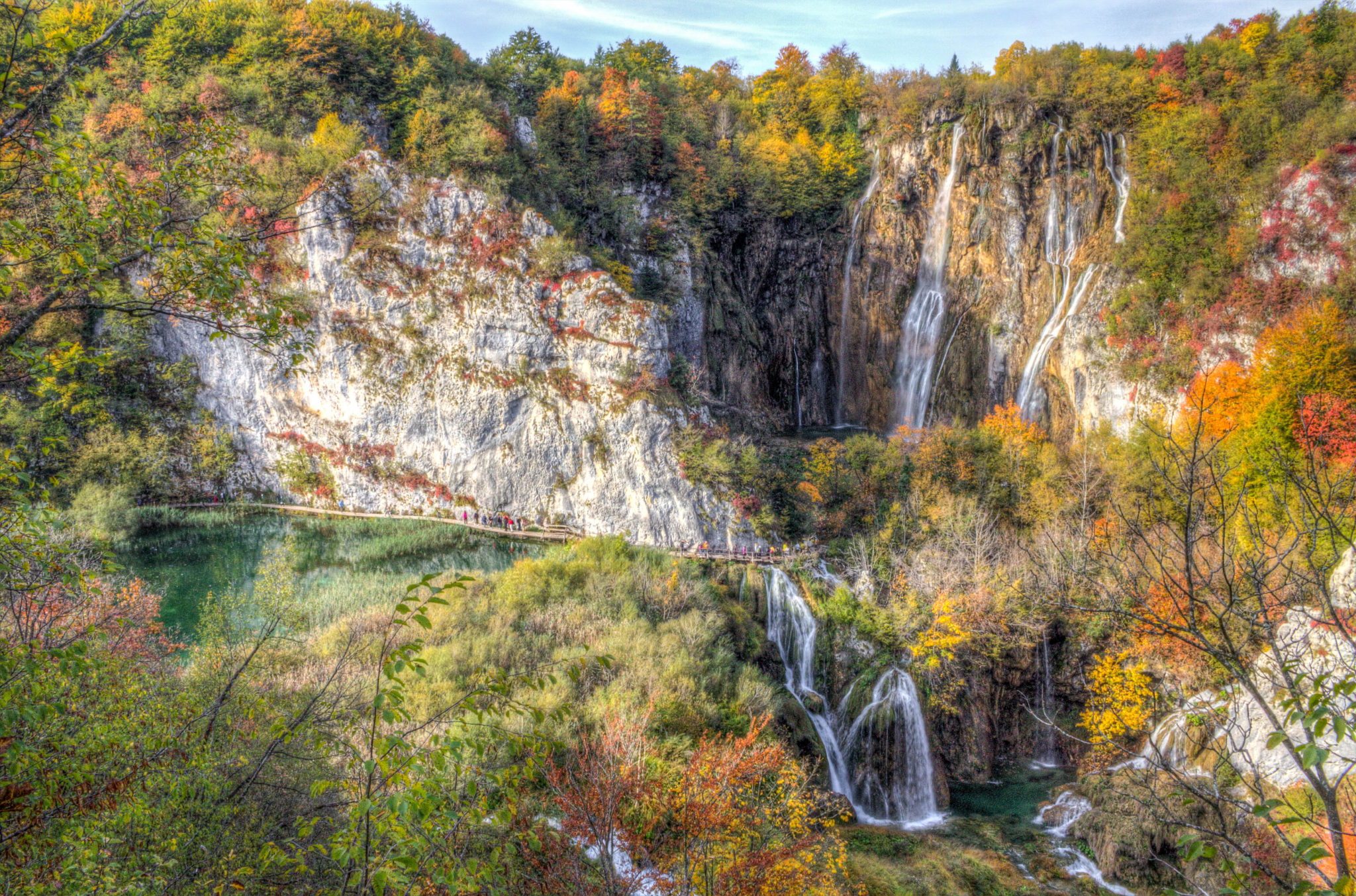 Plitvice Lakes in a must visit destination for any Croatia itinerary, this UNESCO site belongs on every bucketlist
