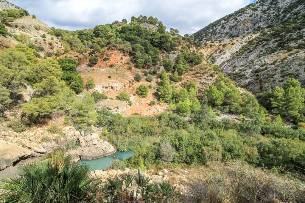 The hiking trail to Caminito del Rey takes you by the river