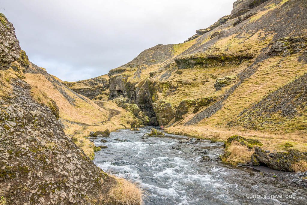 Kvernufoss is close to the famous Skogafoss and the hike to the hidden waterfall takes you through this valley and gorge. 