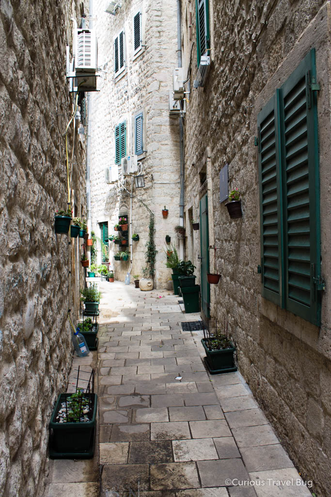 The cute alleyways of Kotor's old town are perfect for getting lost in. Super charming streets makes Kotor one of the cutest old towns in Europe.